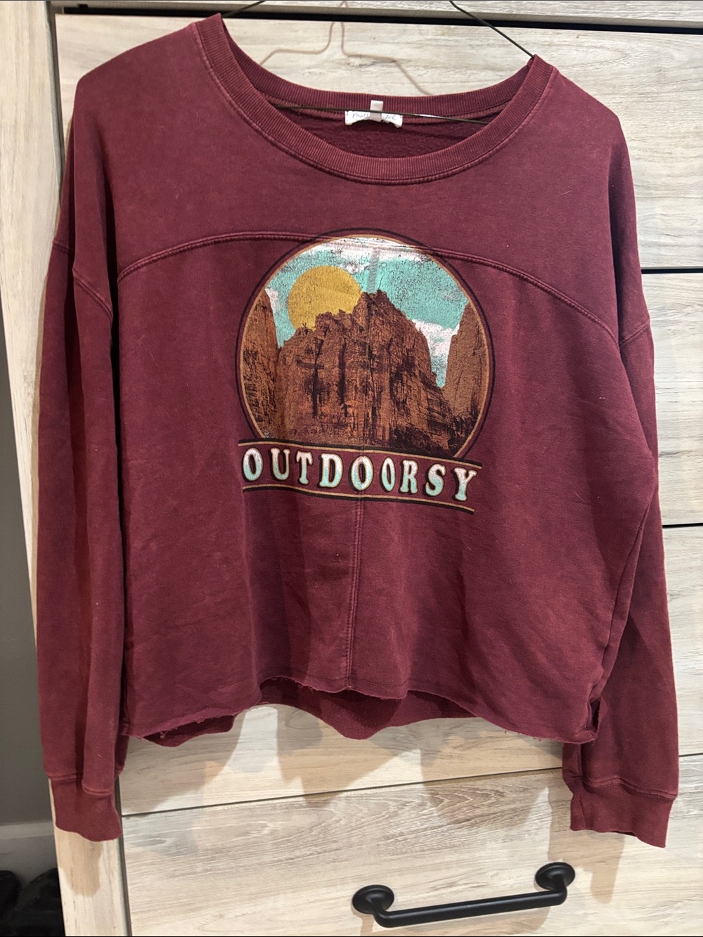 Women's Burgundy Graphic Sweatshirt